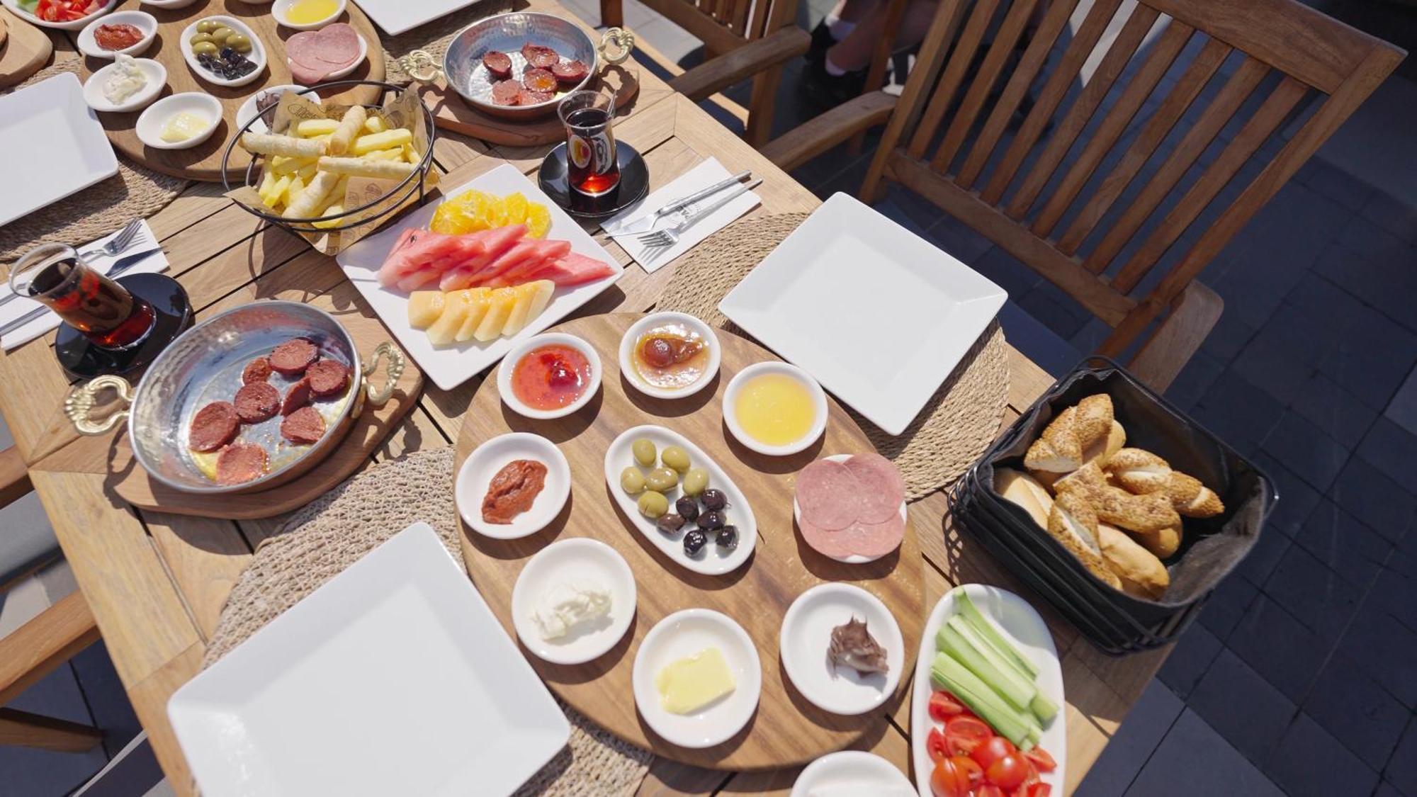 פאטהיה Yasemin Hotel מראה חיצוני תמונה